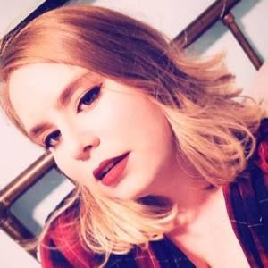 Meet your Posher, Annelise